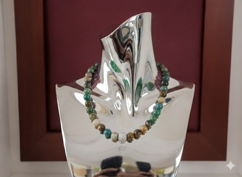 Collier en pierres d’agate indienne