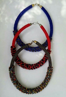 Collier femme africaine / collier maasai / chaîne africaine