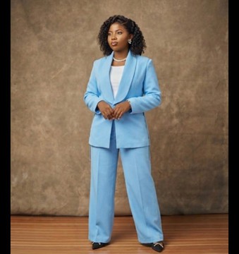 Light Blue Single-Breasted Blazer Suit