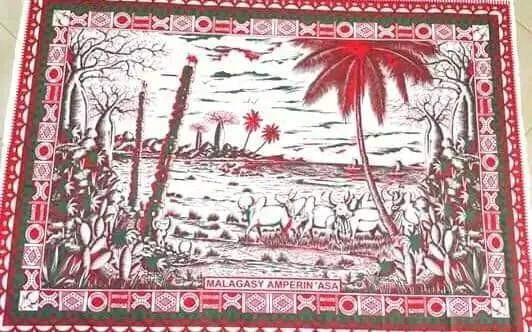 Paréo plage / SALOVA/KISALY/ LAMBAHOANY/ PAGNE TRADITIONNEL Madagascar 28,99 €  Livraison offerte
