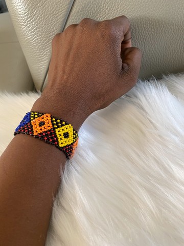 Pearl bracelet