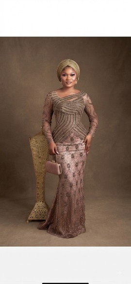 Robe de soirée perlée bronze et champagne