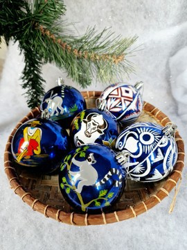 6 Boules de Noël / décoration  de Noël/collection NOËL ARTISANAL/ Madagascar