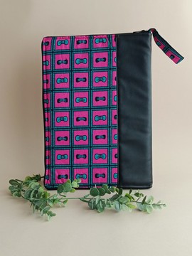 "Batik Rose". Handmade laptop sleeve. Quilted with an inner pocket.