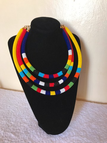 Perles zoulou / collier de perles maasaï / colliers déclaration / collier africain / bijoux africains /