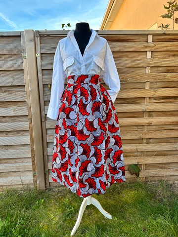 High waisted Wax skirt with pockets - mid-length skirt