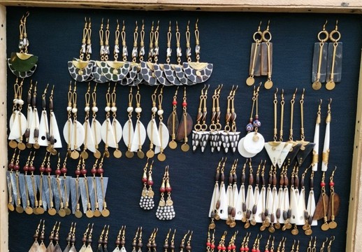 50 pairs Wholesale assorted earrings made feom bone,porcupine quills,Brass,horn,bone