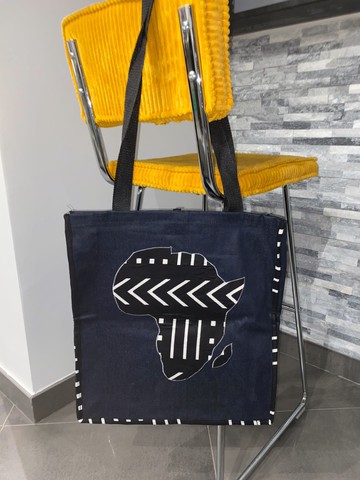 Africa map tote bag