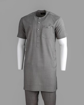 A grey front flap with a Swarovski button, short-sleeve African kaftan