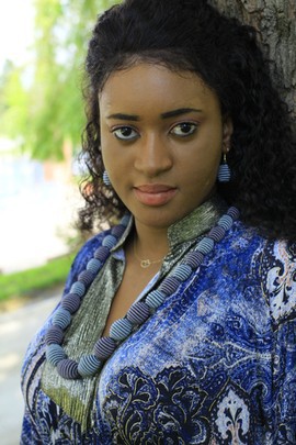 Parure Sautoir en fil de soie « Pia, la star » Bleu