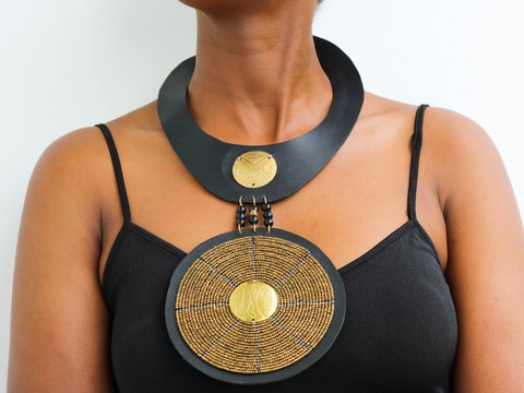 Collier en cuir africain, collier ras du cou en perles, tour de cou en perles Maasai, collier Tribal
