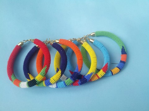 Vente en gros de bracelets / bracelets femmes africaines / bracelets maasaï
