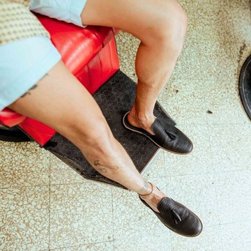 Babouche “Black Mamba” unisexe cuir noir, balgha upcyclé
