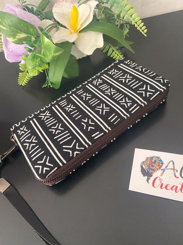 Large “Black bogo” wax wallet