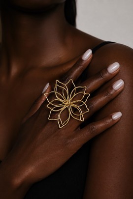 "Eternal Flower" Ring – Large Adjustable Gold Alloy Ring