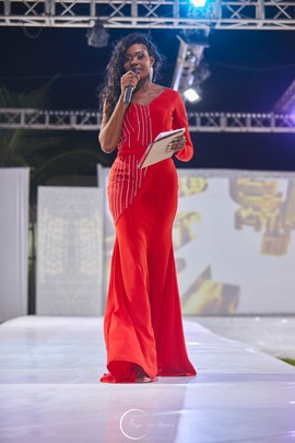 Robe Oleka