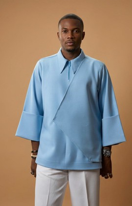 Ensemble bicolore bleu ciel pour les rencontres décontractées, les célébrations culturelles, etc.