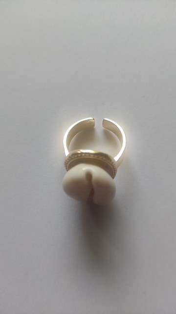 Bague cauris et métal doré
