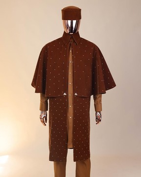 An “Eyes Wide Shut” syrup brown Italian velvet Ceremonial Suktan.