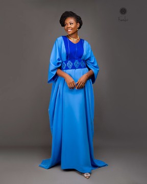La Grande Robe, Blue