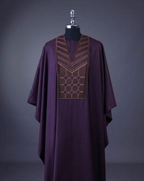 A Rasin violet, broderie octogonale superposée