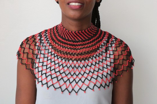 Collier châle perlé africain, collier Cape perlée zoulou, cadeau de Noël pour elle, cadeau de demoiselle d'honneur