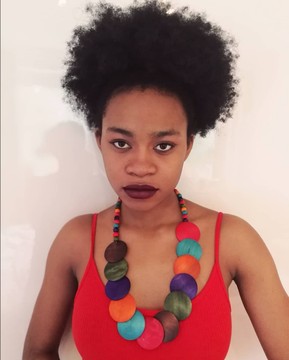 Multi-colored necklace