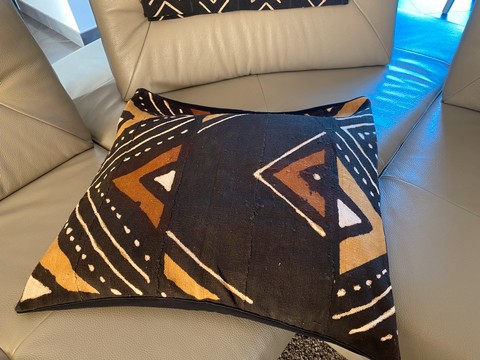 Cushion cover in Bogolan
