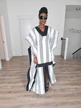 Black and White Star Bow Flared Maxi Dress