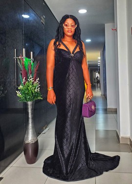 Luxury Woman Embellished Velvet Long Dress for Weddings/Special occasions/Plus Size