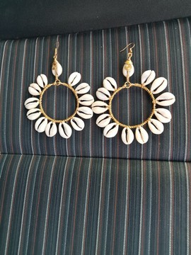 Cowrie shells earrings, African earrings,large hoop earrings.