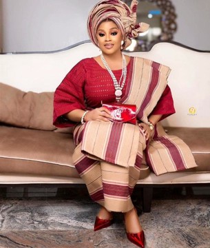 Traditional women's African aso oke Iro and Buba set,4 piece for women