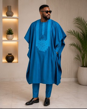 Ensemble Agbada bleu sarcelle pour homme – Tenue traditionnelle nigériane en tissu sénateur avec broderie nouée