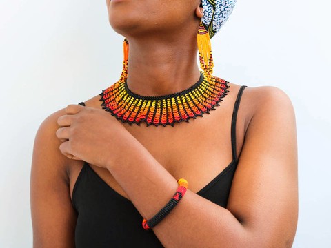 African Beaded jewelry, Zulu jewelry, Beaded choker jewelry, Elegant earrings, Boho earrings
