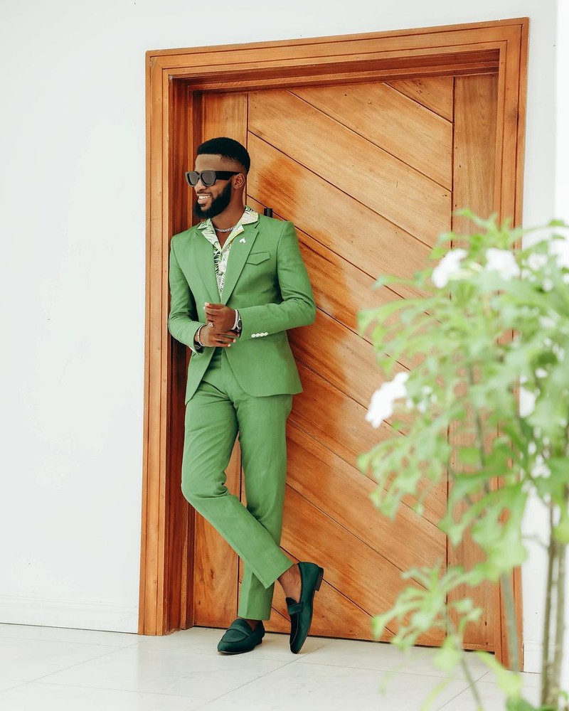 A Linen, Crocodile Green, Notch Lapel Suit &amp; Gurkha Pant Trousers. -  ANKA