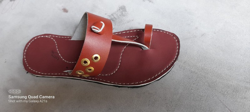 Handcrafted Men’s Maroon &amp; Tan Leather Toe-Loop Sandals – Premium Shield Slides with Gold Eyelets