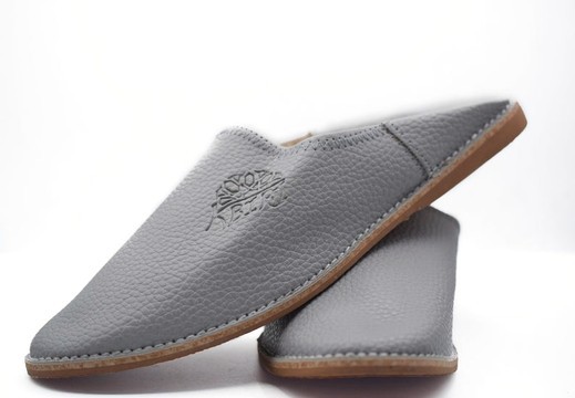Genuine genuine leather slippers