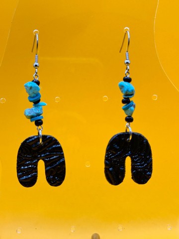 WILD24-10 : Boucles d'oreilles pendantes avec perles d'eau