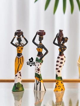 BRAVE AFRICAN WOMEN FIGURES