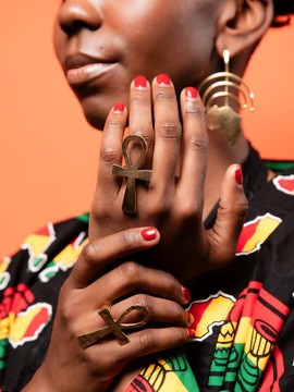 Magnifique bague en bronze « Big Ankh »