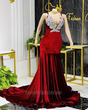 Décolleté plongeant dos nu Robe de bal trompette en velours vin, robe de mariée sirène,