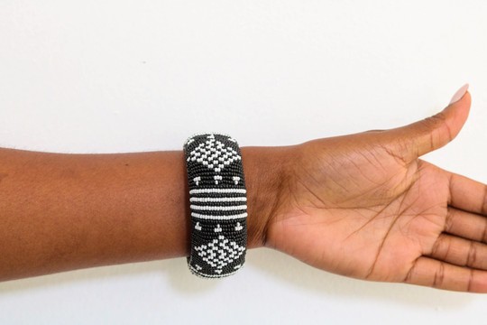 Handmade Black and White African Beaded Cuff Bracelet – Tribal Statement Bangle for Women