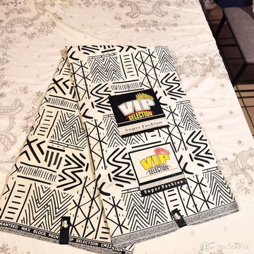 Tissu pagne Ndop Bamiléké du Cameroun en coton léger 6 yards