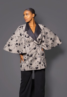 Maam Suit