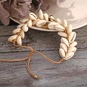 Cowrie Bracelet
