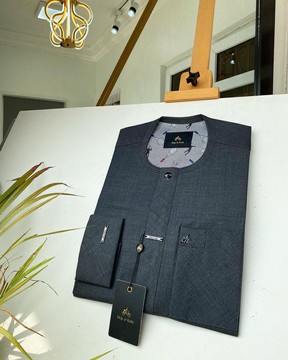 Un caftan sur mesure pour homme gris irlandais