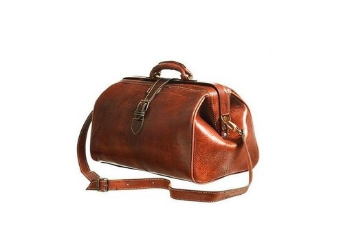 100% handmade genuine leather travel bag with market premium quality