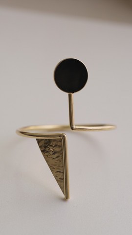 Videkè brass and Amber bangle