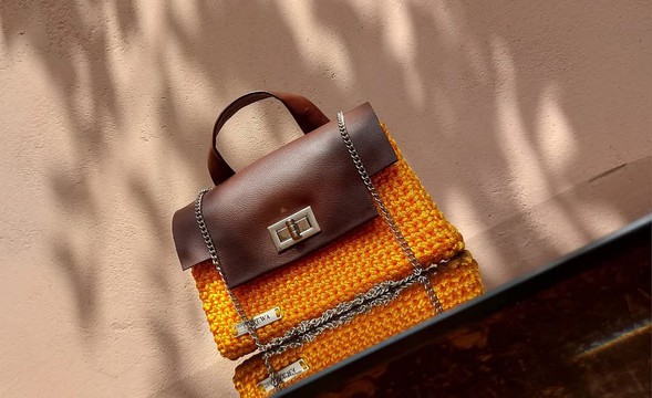 Sac de sortie et de bureau chic en cuir et macramé
