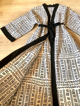 Kimono robe wax lettres